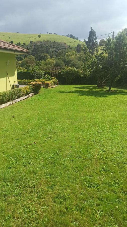 Casina verde manzana Villaviciosa  Exterior foto